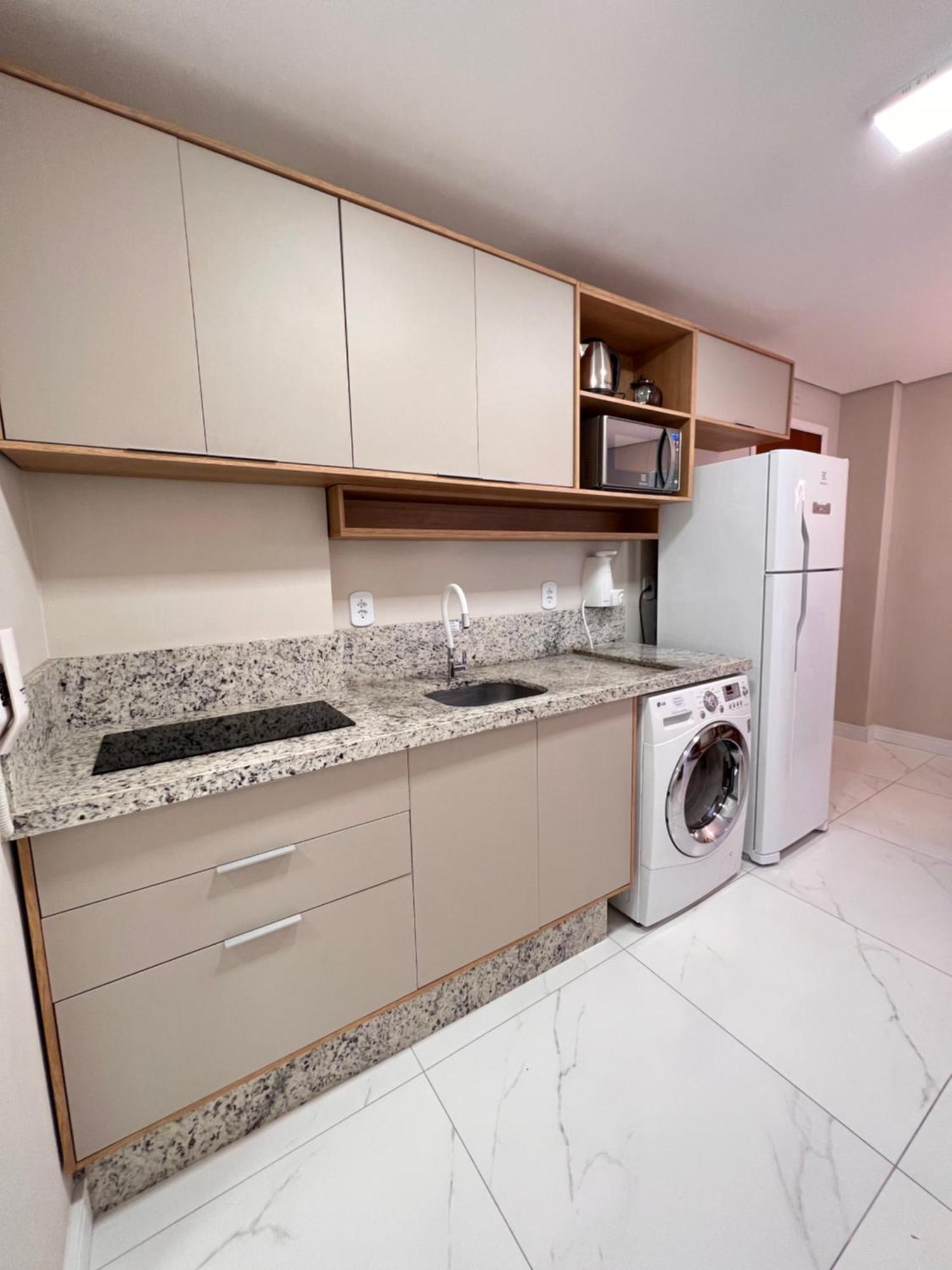 Apartamento Excelente Quadra Mar Na Barra Sul Em Bc *
